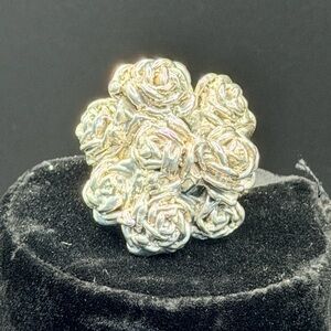 Elegant 925 Sterling Silver Rose Large Cluster Ring, Size 8-8.5